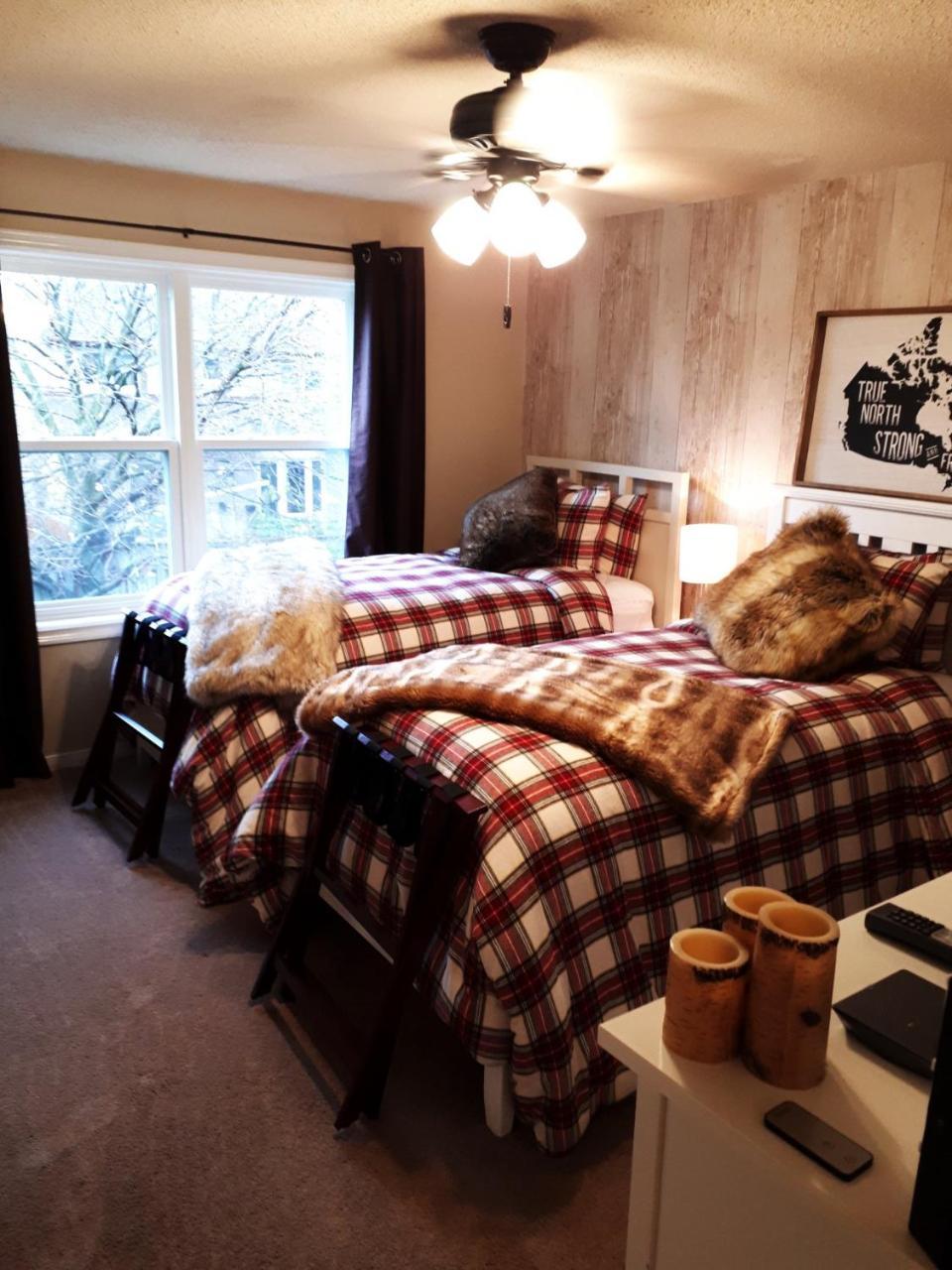 The Tartan House Bed & Breakfast Ajax Extérieur photo