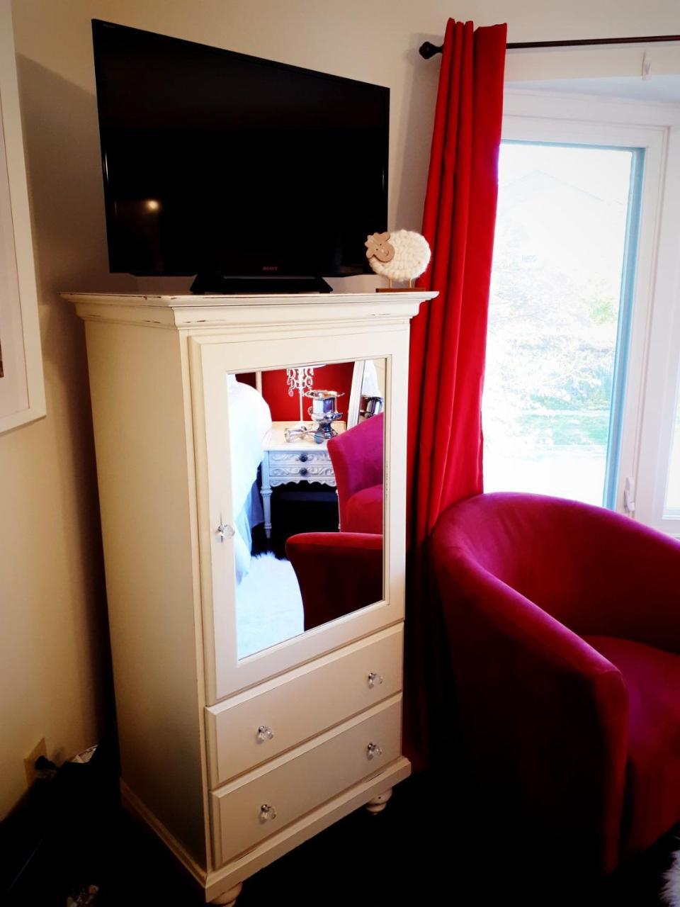 The Tartan House Bed & Breakfast Ajax Extérieur photo