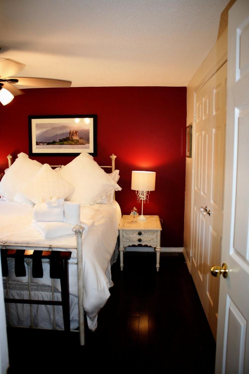 The Tartan House Bed & Breakfast Ajax Extérieur photo
